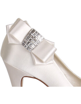 Callisto Ivory Satin/ Silver Schuh Clips