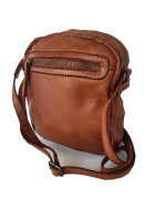 Bear Design Tasche Umh&auml;ngetasche Crossbody &quot; Robin&quot; CL35952 gewaschenes Leder in Used Look Cognac