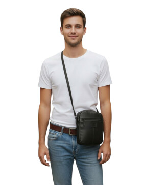 Bear Design Tasche Umh&auml;ngetasche Crossbody " Robin" CL35952 gewaschenes Leder in Used Look Schwarz