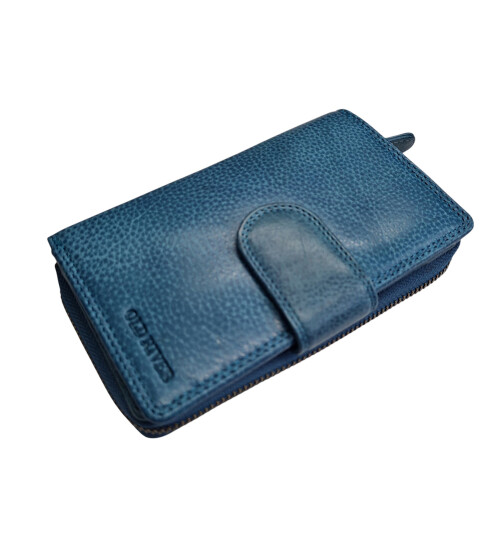 Blau