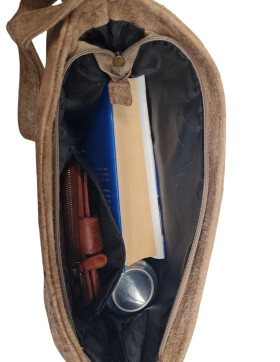 Damen Wildledertasche mittelgroß, Wildleder Umhängetasche in Taupe, Cross Body, flache Schultertasche aus echtem Wildleder in Vintage Look, italienische Handarbeit